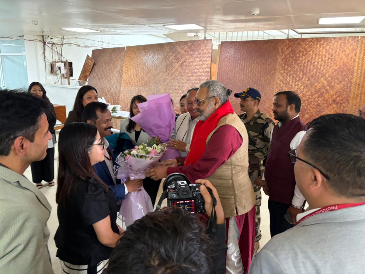 Ministry of Textiles tweet media