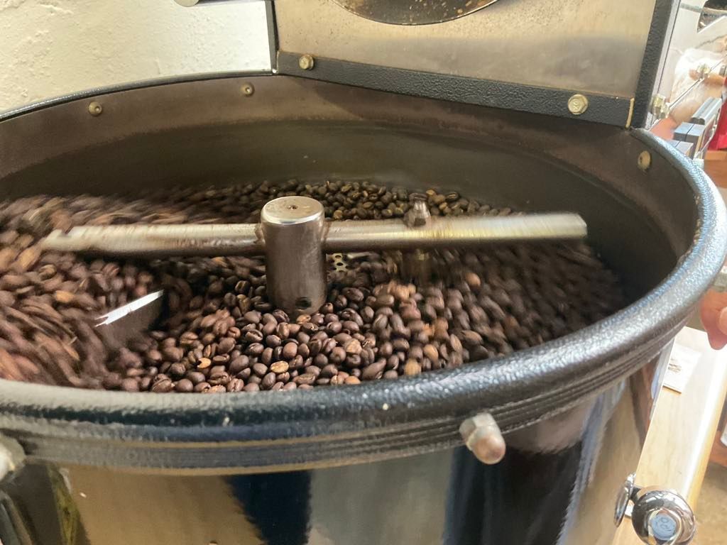 RepPlusUK's tweet photo. Did you know that due to its limited production, St. Helena Island Coffee is one of the rarest and most exclusive coffees in the world. Find out what makes it so special here: https://t.co/KaehRm0v3t
#StHelena #SouthAtlanticOcean #BuketListDestination #RepPlusClient #Coffee https://t.co/LwbbTZdJK5