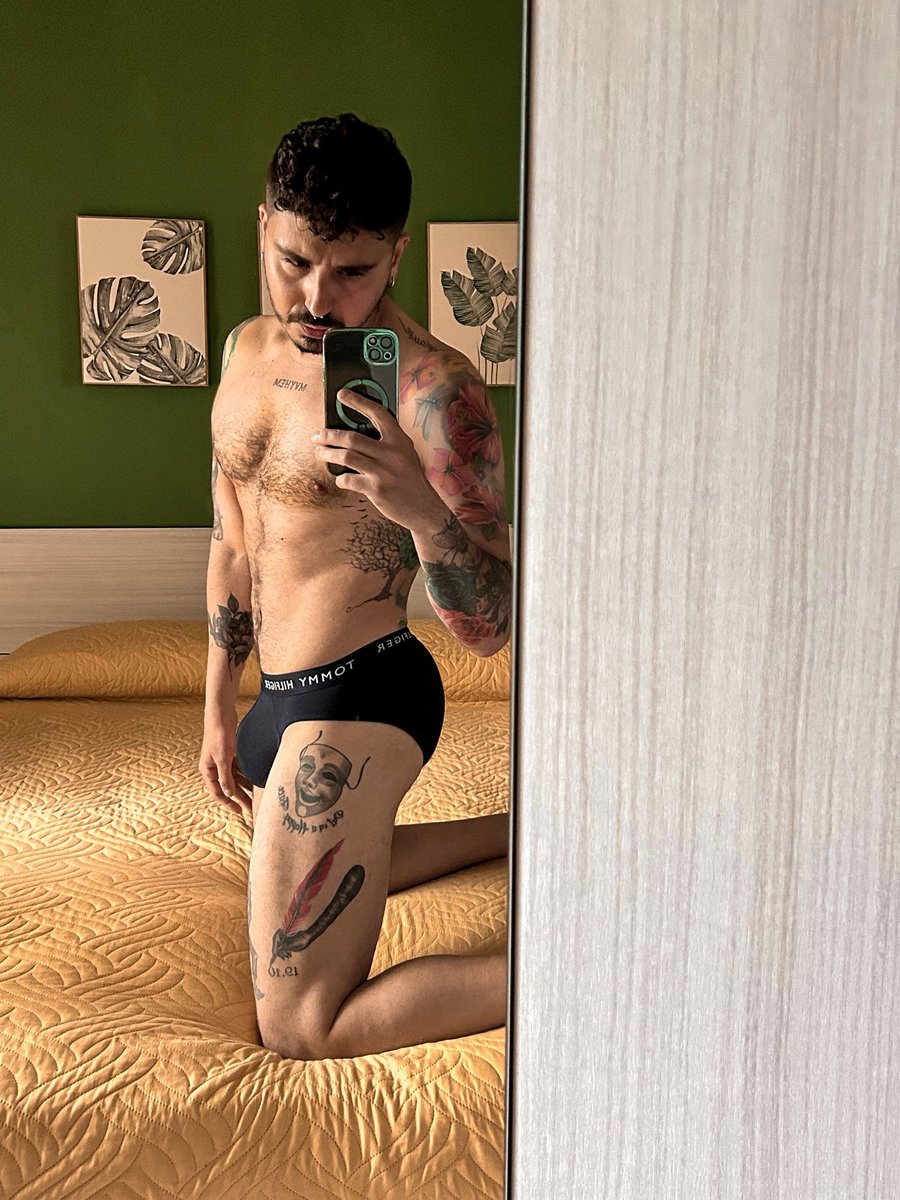 Boni italiani 🍆💦🍑🇮🇹 tweet media