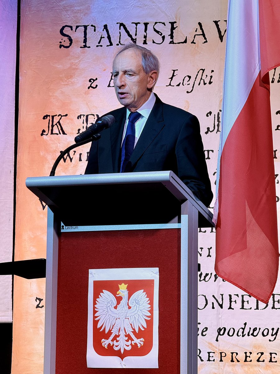Piotr Rakowski tweet media