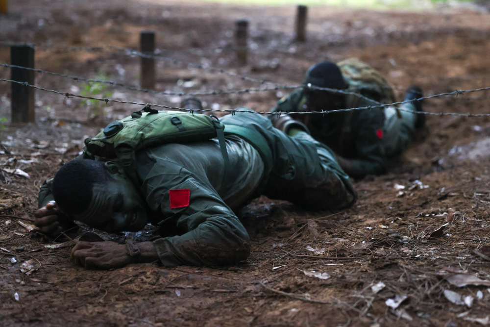 USARPAC's tweet image. Day 1 is in the books.

Multinational teams hit the ground running at the Pacific Land Forces Team Readiness Challenge, tackling events that test strength, endurance, and teamwork.

The pace is set. The challenge is on.

#FreeAndOpenIndoPacific #Army #Military #StrongerTogether
