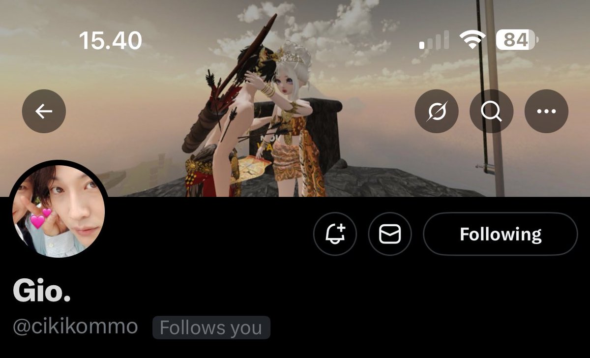 ❁, tweet media
