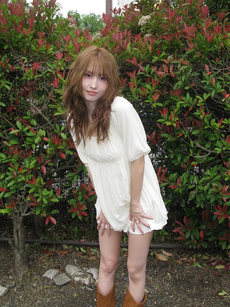 momo pics tweet media