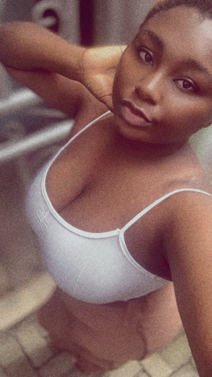 EOmotunray52251's tweet image. Last slide yen gangan #plussize #nigeria
