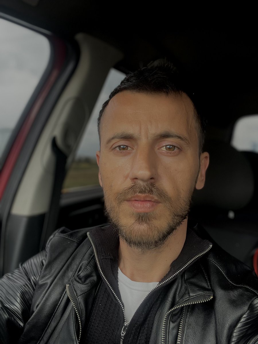 berattr__'s tweet photo. #yeniprofilresmi̇ https://t.co/3KetfLBGlu
