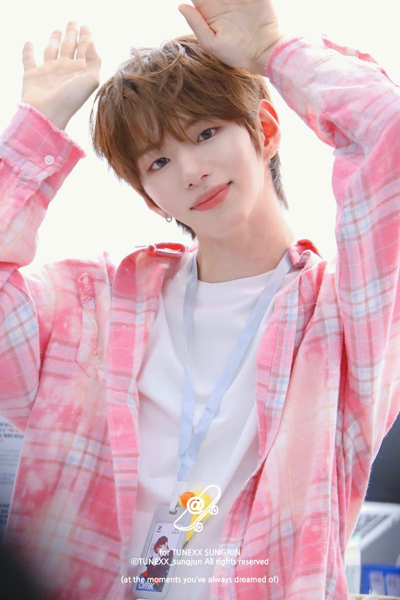 TUNEXX_sungjun's tweet photo. 250503 pre.

#튜넥스 #성준 #TUNEXX #SUNGJUN https://t.co/1zjDWbokcJ