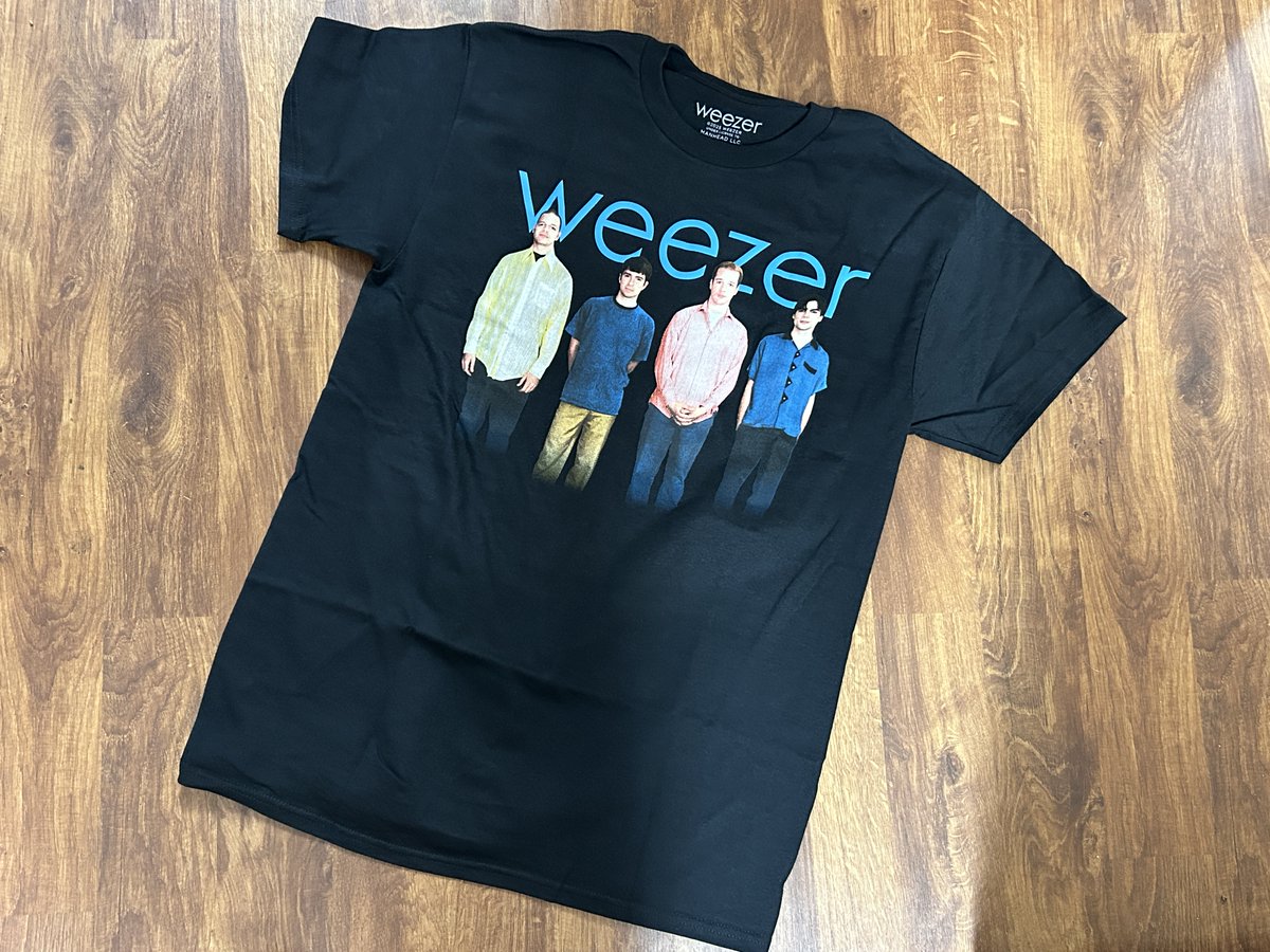 WEEZERナイスデザインのオフィシャルTシャツ！ 好調です。 売り切れ