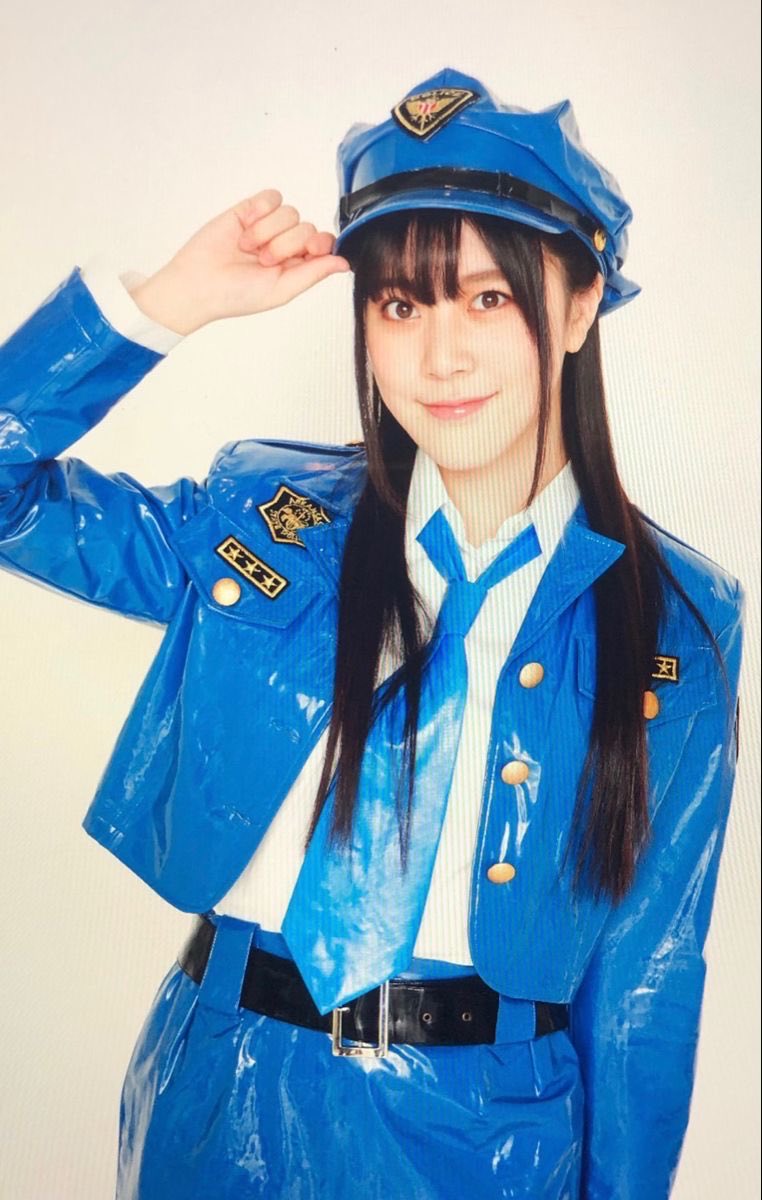 ZxuMQodjo6hqNTz's tweet photo. エナメルミニスカポリス https://t.co/gH5h75oiHV