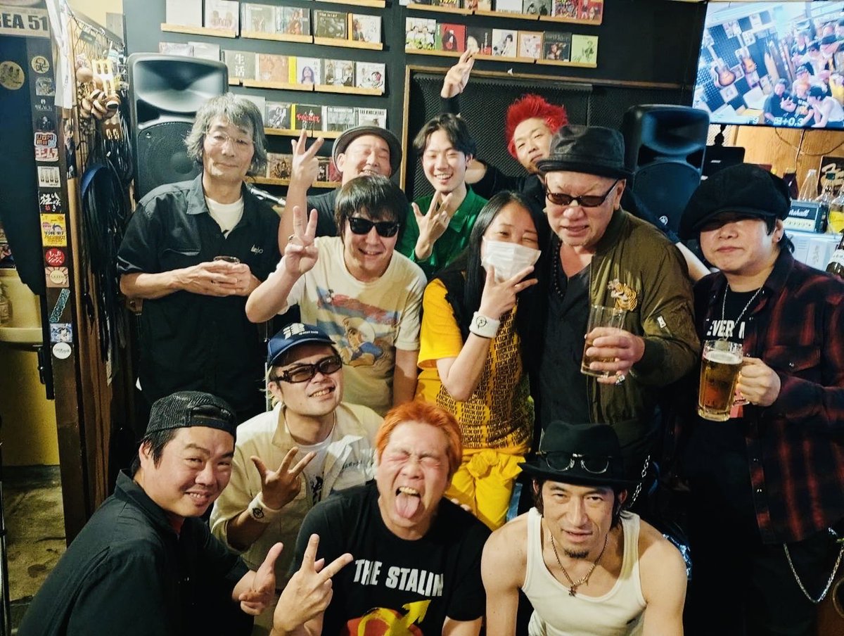 gi_sugamushara's tweet photo. 昨日は初めましての鶴間メガドライバーで3点ボックス。ありがとうございました😊
来月もお世話になります。
次回は5/6
1-3-6（ピンサロ）で経堂GG https://t.co/d9OcEMbd44