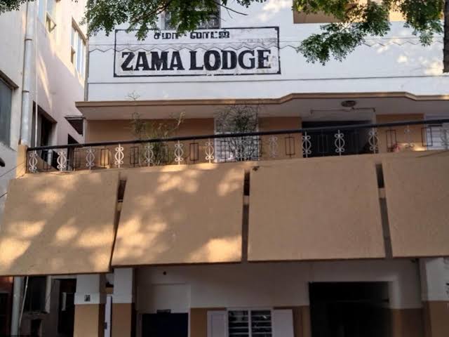 billybutcherzz's tweet photo. Area : Zama Lodge

Strong : Nithya Menon

Weak : #KicchaSudeep
https://t.co/Wxt5PbaZCd https://t.co/6PBUpNQF5o