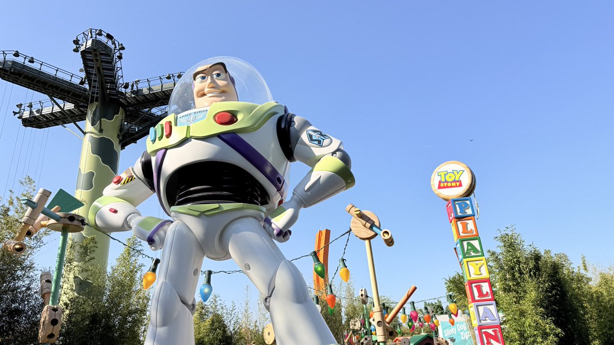 Fernando_Albers's tweet image. Wat was dit tripje naar Disney fantastisch! 💫 #disney