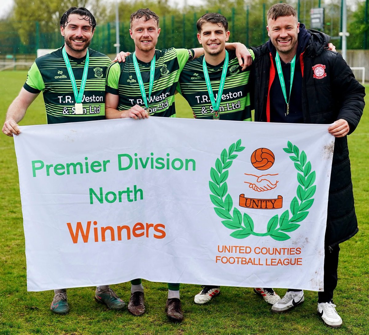 wrighty033's tweet photo. After 17 long seasons, 4 promotions for 3 clubs, it’s finally time to hang up the boots. Loved every minute, played with some excellent players, managed by some excellent managers and supported by brilliant fans @LincolnUnited @StamfordAFC1896 @granthamtownfc ⚽️🤝🏆 https://t.co/8nDVDQWQ9P