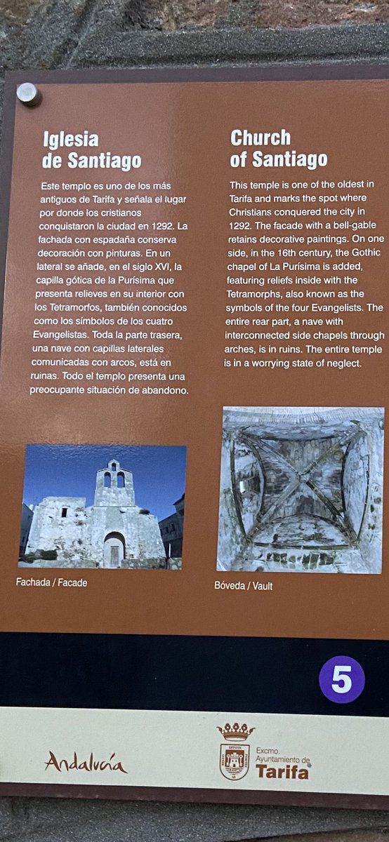 EUlegality's tweet photo. Church of Santiago, Spain, Cadiz, Tarifa, another example of the neglect of historical and cultural monuments in the European Union. @EU_Commission @EUCouncil @Europarl_EN https://t.co/oAI19HMSGL