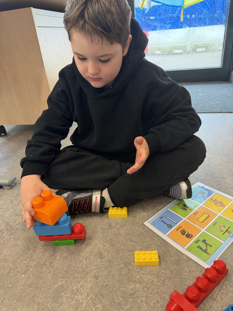 MrsJenkinsKL's tweet photo. Building more than a tower 🧱✨
Using a communication board to support choice-making, turn-taking, and language while creating with LEGO. Every block becomes an opportunity for connection, confidence and communication. 💬🌈 #AAC #CommunicationMatters #InclusiveLearning #LEGOPlay https://t.co/D6VTCxZxMn