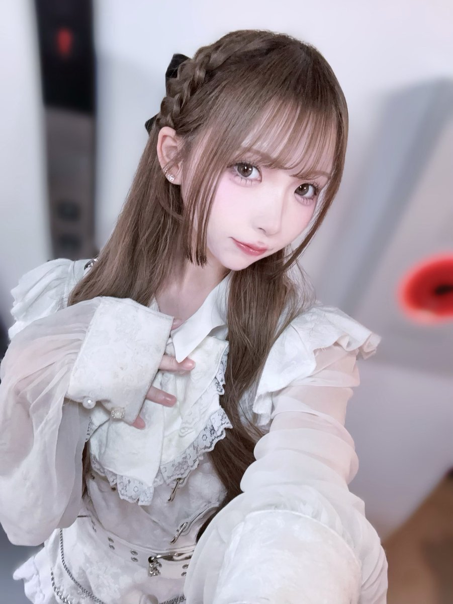 ゆあ tweet media