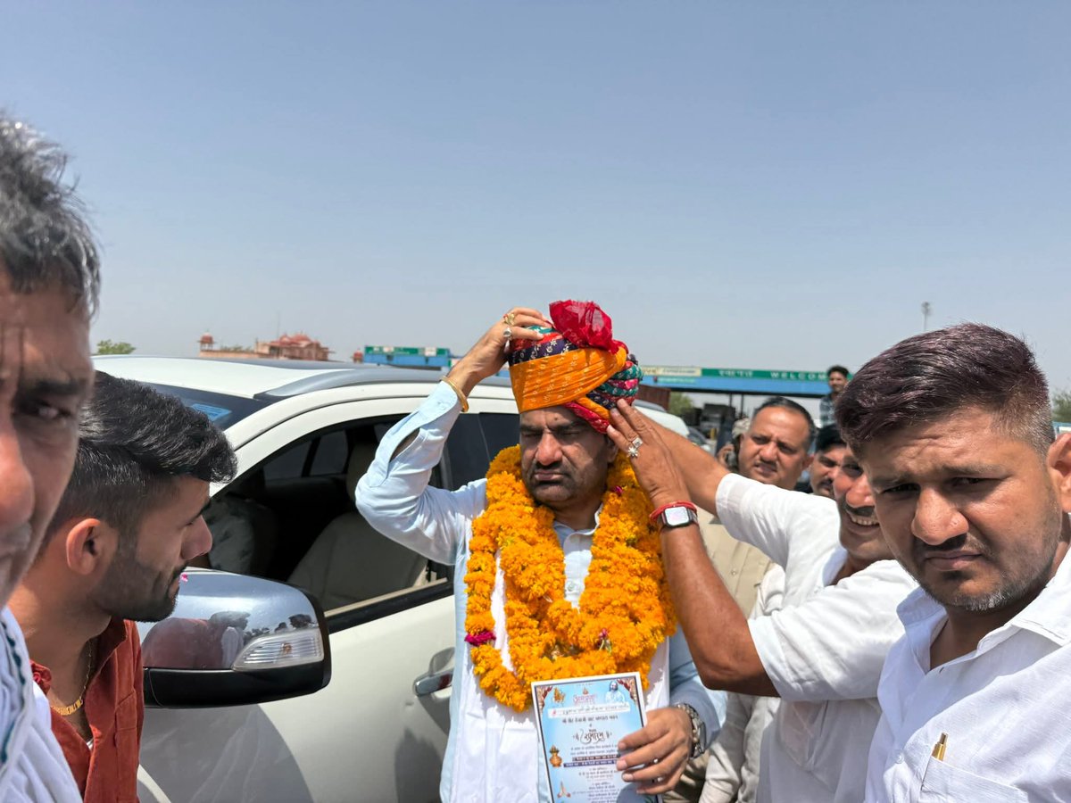 आज जयपुर से पाली जिले के ग्राम धुंधला में परम आराध्य,सत्यवादी श्री वीर तेजाजी महाराज के मंदिर की प्राण प्रतिष्ठा महोत्सव में जाते समय स्वागत @किशनगढ़ टोल प्लाजा