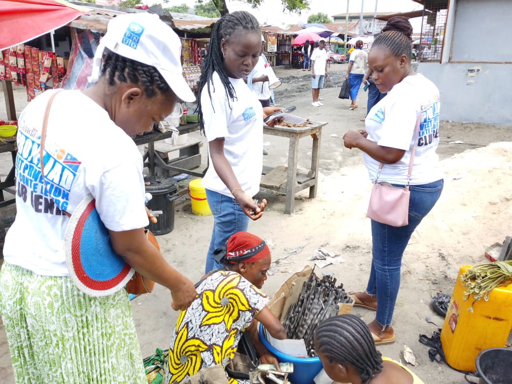 fmmdiongrdc's tweet photo. Kinshasa / lutte contre les VBG 

Soutenu par FMMDI, le Club Genre de la commune de N’djili a mené une campagne de sensibilisation sur les violences basées sur le genre (VBG), accompagnée d’activités de référencement des victimes vers les centres intégrés de prise en charge. https://t.co/Xnh9YVn1nf
