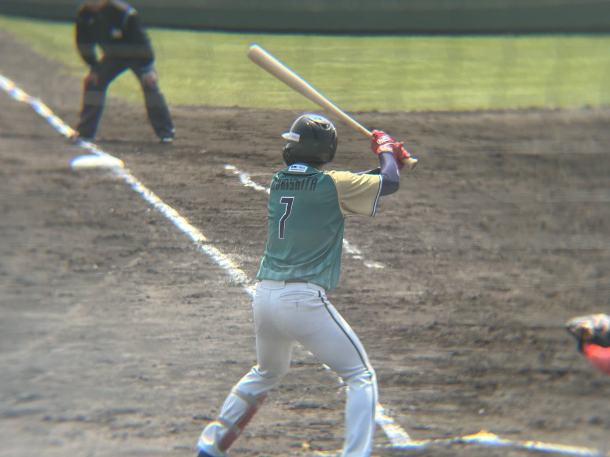 えり tweet media