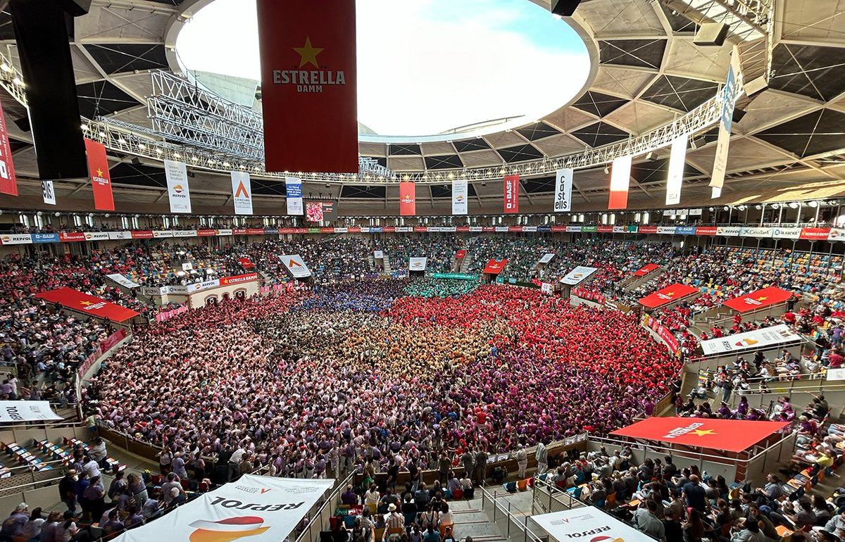 Revista Castells tweet media