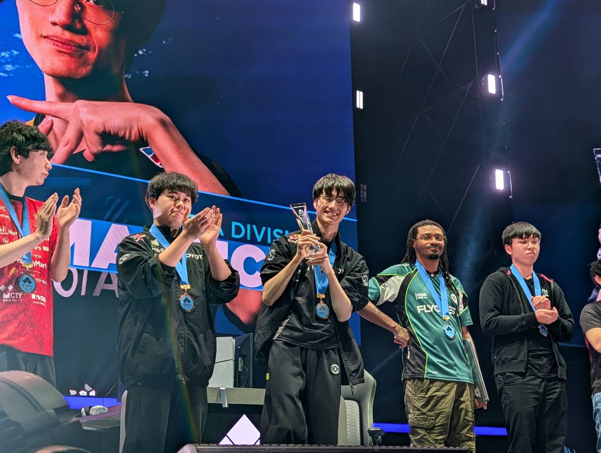 EVO Japan tweet media