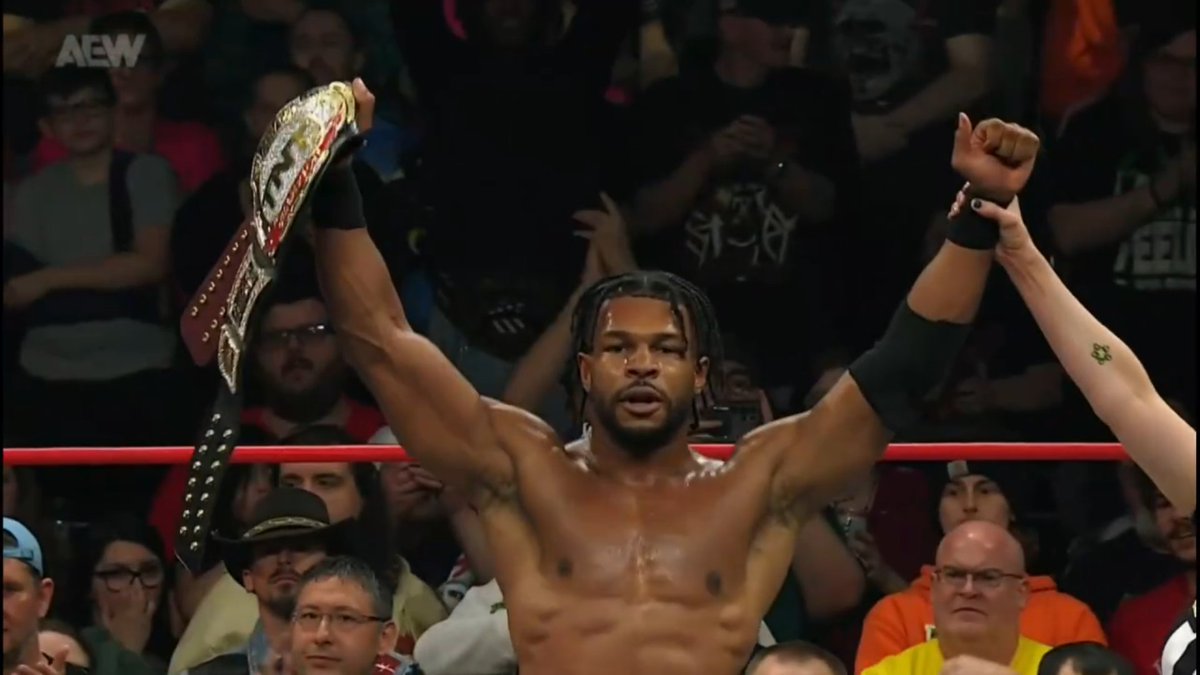 Teeki1978's tweet image. TNT Champion Kevin Knight (c) hat seinen Titel bei #AEWCollision am 02. Mai 2026 nach knapp 12 Minuten via UFO Splash erfolgreich gegen HOOK (w/ Katsuyori Shibata) verteidigt.

#AndStill #AEW