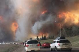306StormChaser's tweet image. 10 years since this terrible wildfire in Fort McMurray Alberta. 88,000 people evacuated from there homes. Estimated $9 billion CAD in damage. Thank god no one died directly from the fire. #wildfire