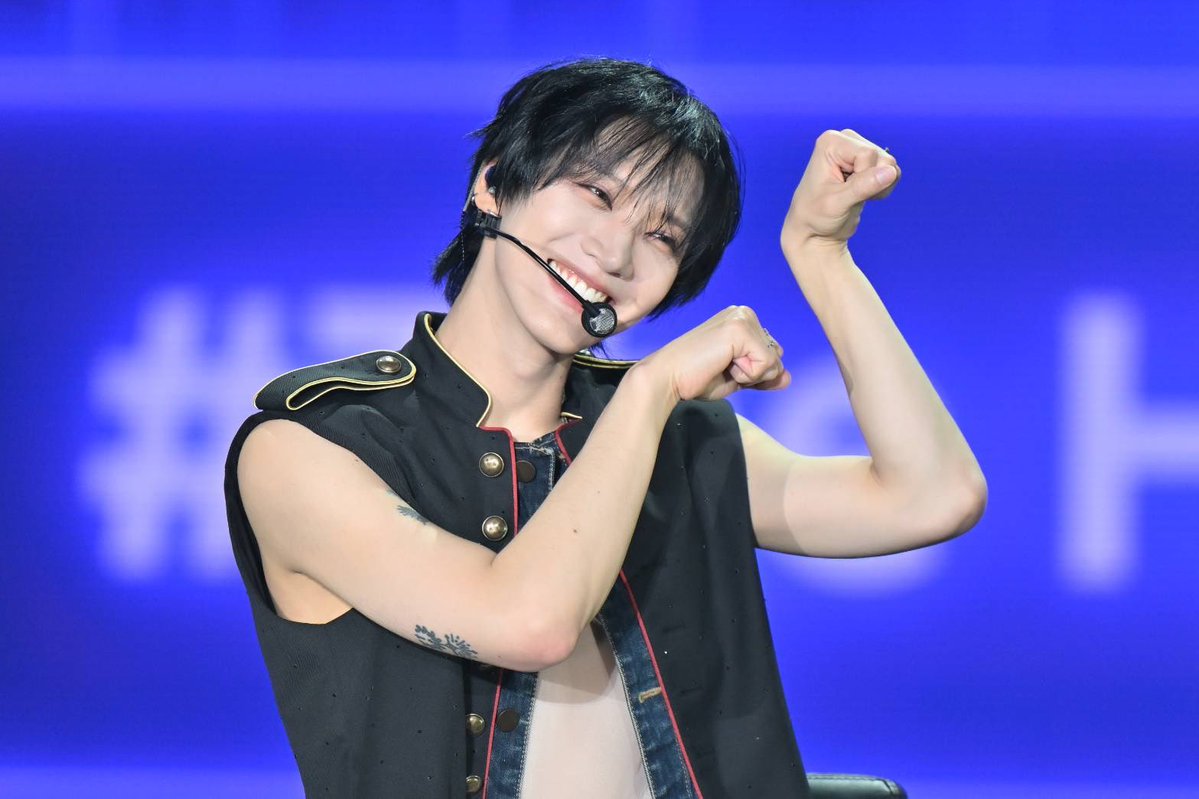 "แบมแบม–เตนล์" แท็กทีมสร้างปรากฏการณ์ครั้งสำคัญใน K-Pop Masterz 2026 BamBam &amp; TEN SPECIAL LIVE in BANGKOK

#KPOPMasterzinBKK2026 #KPOPMasterzinBKK2026xBamBam #KPOPMasterzinBKK2026xTEN #BamBamxTENinBKK #BamBam #แบมแบม #TEN #เตนล์ #CQENTERTAINMENT #INNIQUE #grandstarconnext