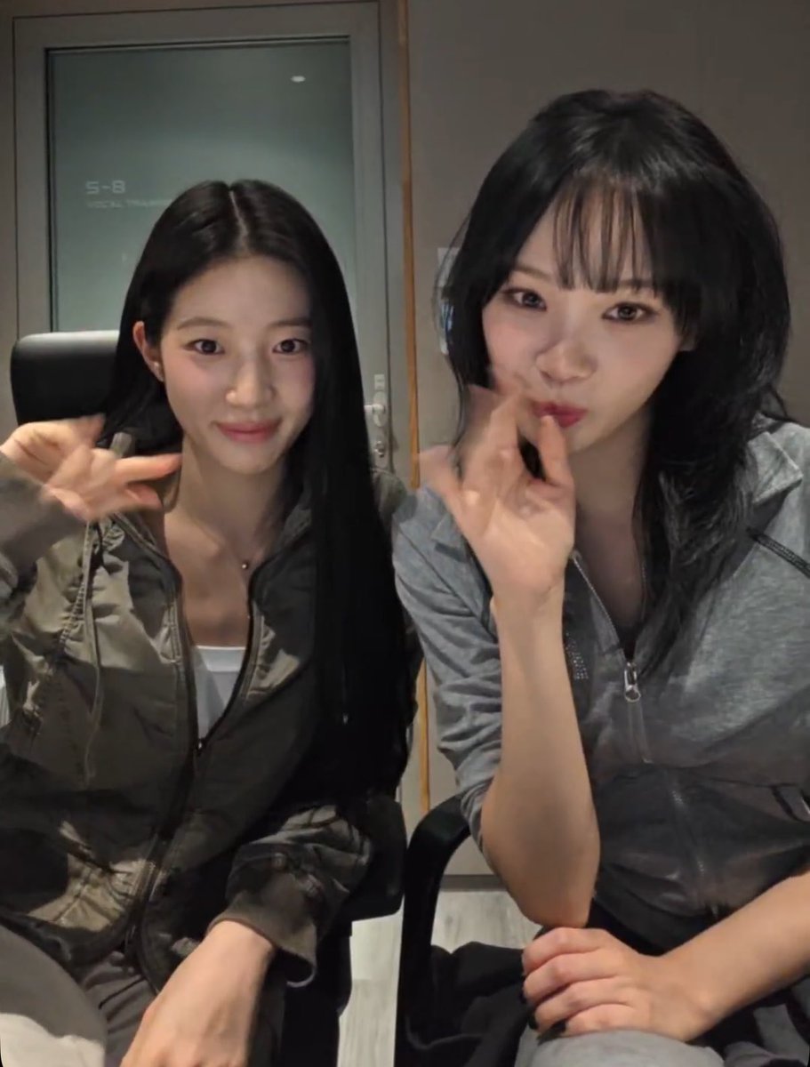 밒 tweet media