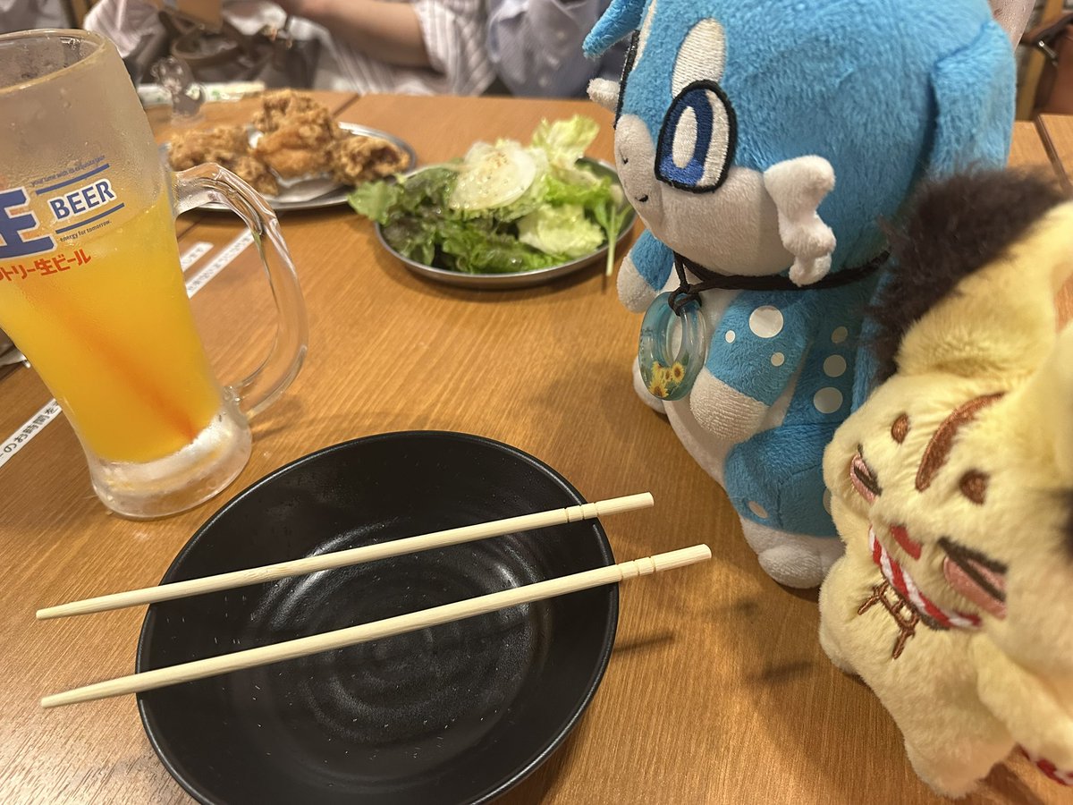 つきよ tweet media