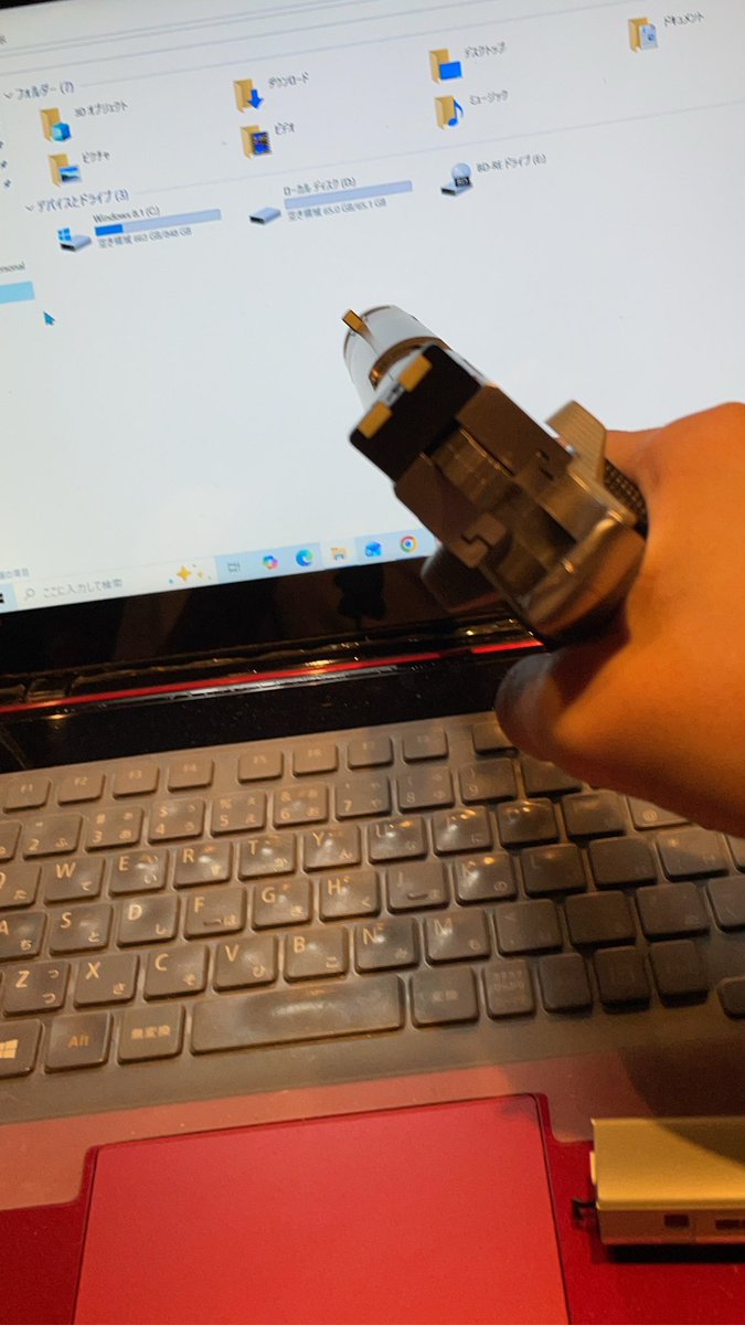 ヴェヌビス tweet media