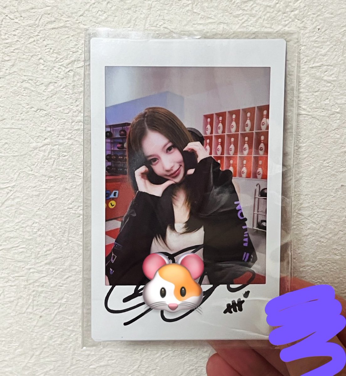 国立で直筆サイン入りインスタント写真当たって
ご縁があってサナちゃん来ました😭💜
ほんとに可愛すぎて😭😭😭
一生の宝物🐹💖