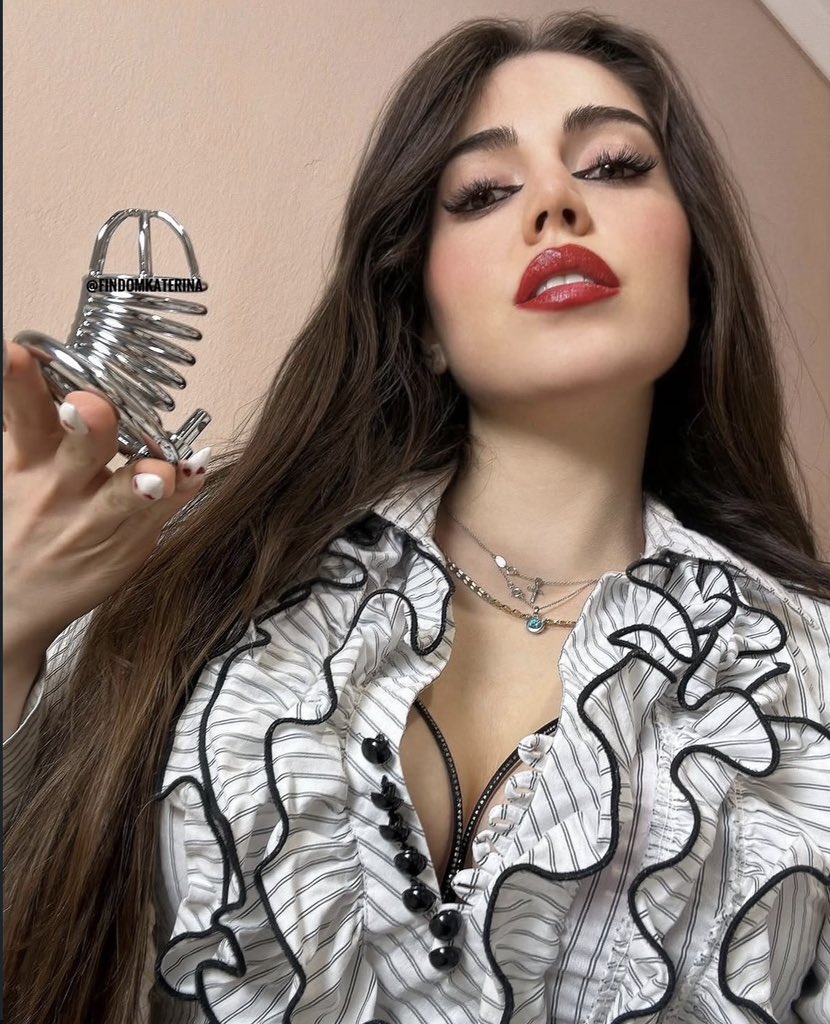GODDESS KATERINA tweet media