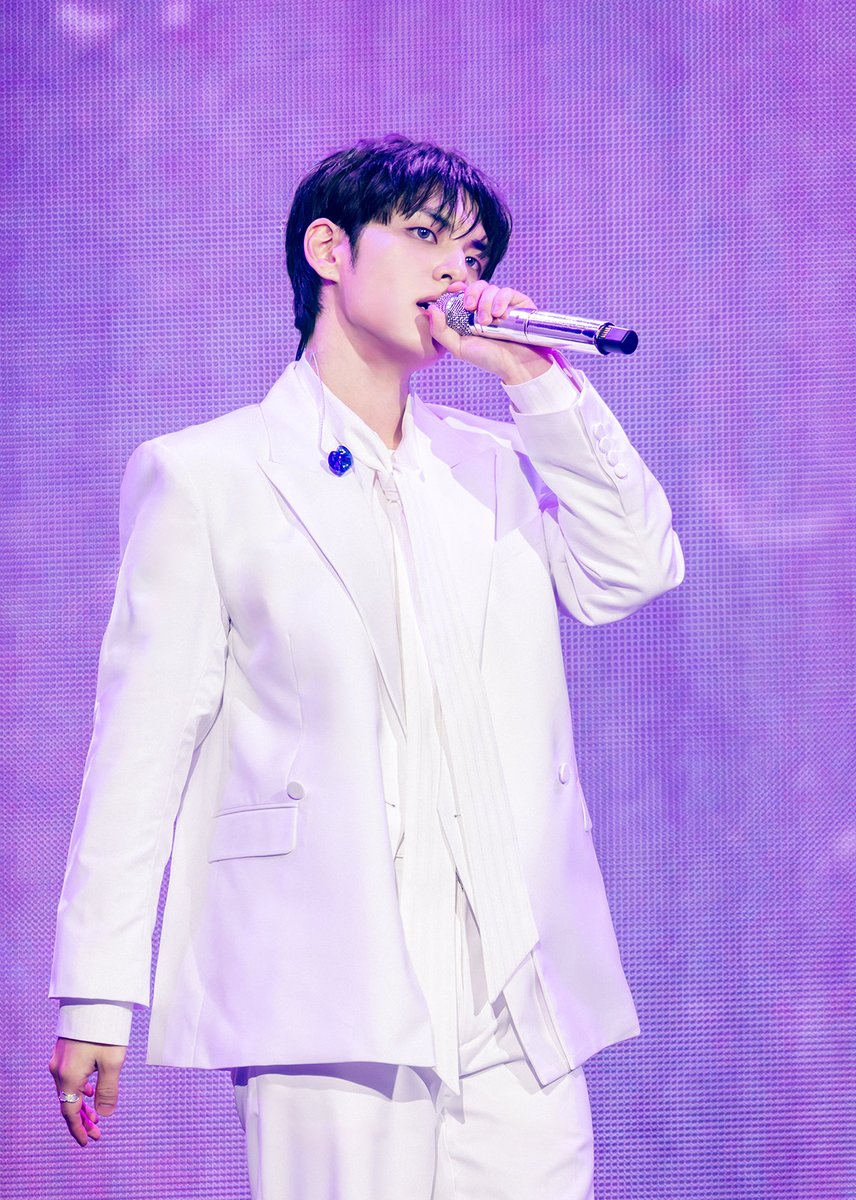 김벅참 tweet media