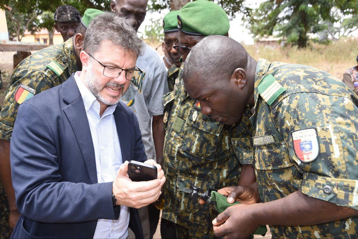 UK in Guinea 🇬🇧🇬🇳 tweet media