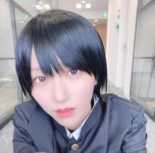 2956kki's tweet photo. 衣織の男装コスプレ大好き勢、
かっこいいこれ耐えれるわけない…。 https://t.co/UlWLpmGIaZ