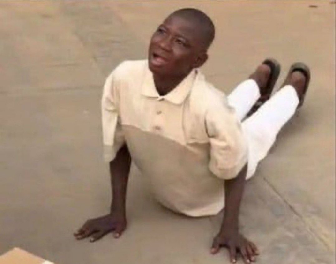 7BlackJezus tweet media