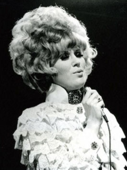 Dusty Springfield something in your eyes. tweet media