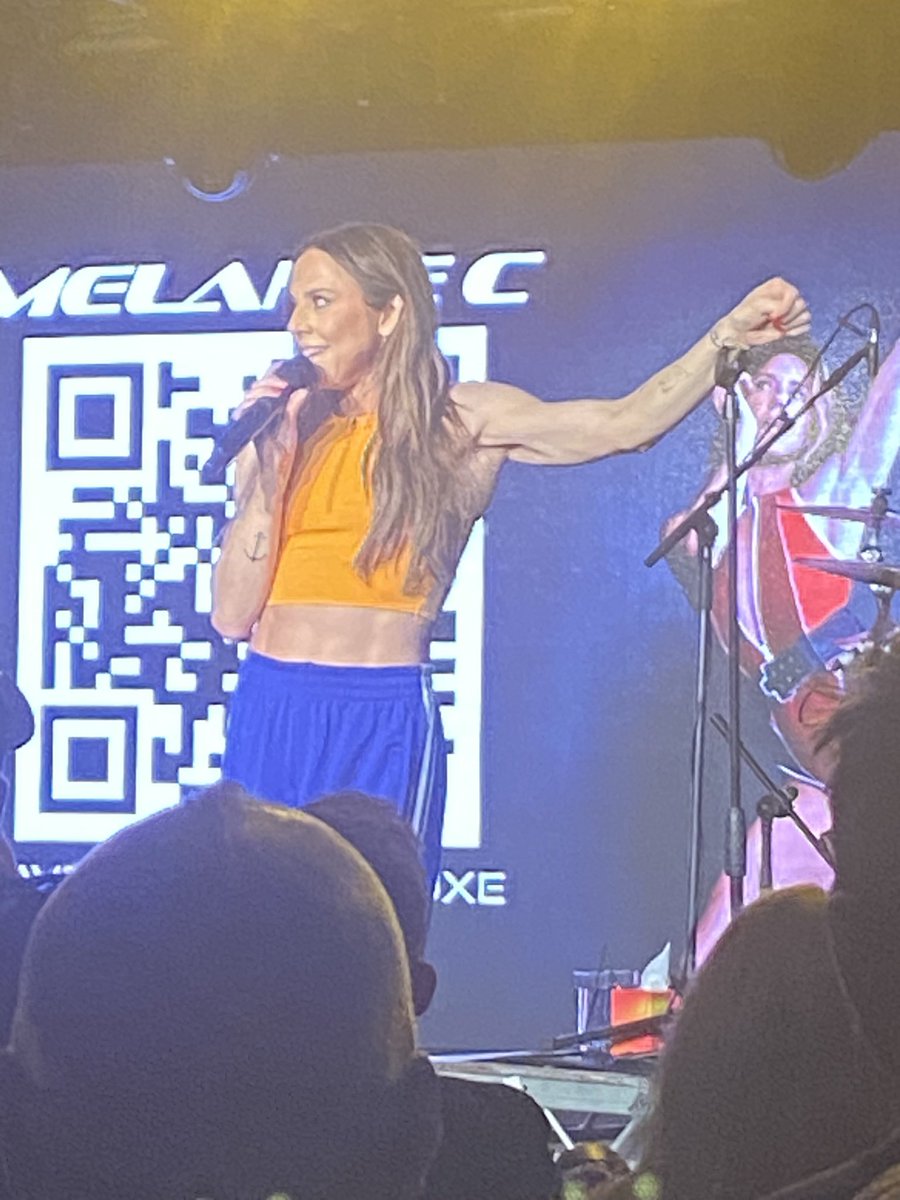 mjgamson's tweet photo. Still not over meeting @MelanieCmusic and then that gig, which she knocked out the park. 
Plus loved that we got  @OfficialMelB appearance. 

One happy Spice Girl today. 12 year old me and therefore 42 year old me can’t stop smiling. https://t.co/E7pGOKMRE1