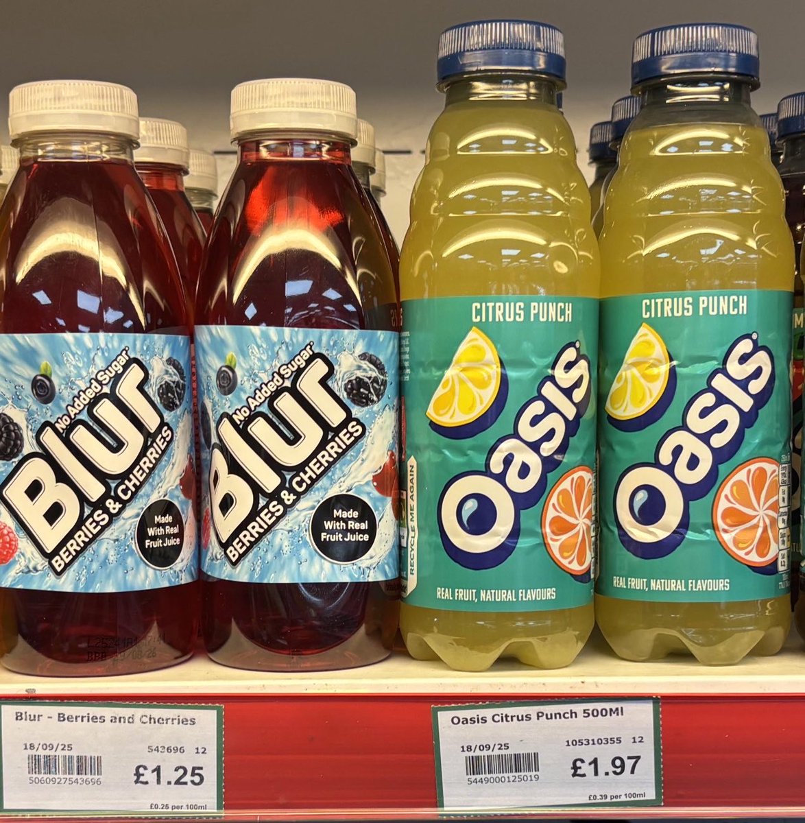 No Context Brits tweet media