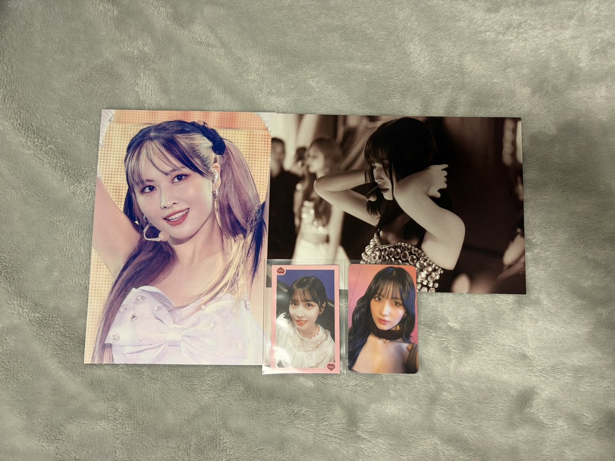 nyny_once's tweet photo. twice  買取

譲)  画像(リプ欄続く)

求)  買取+送料(PayPayマネーのみ)
買取ご希望金額のご提示お願い致します。(お値段要相談)

※モモ,サナは出し惜しみの為、お値段高めのお取引を予定しております。

お気軽にリプまたはdmお願い致します🙇🏻‍♀️՞

#twice買取    #トレカ  #twice  #twiceグッズ https://t.co/X1NgXG4fqd