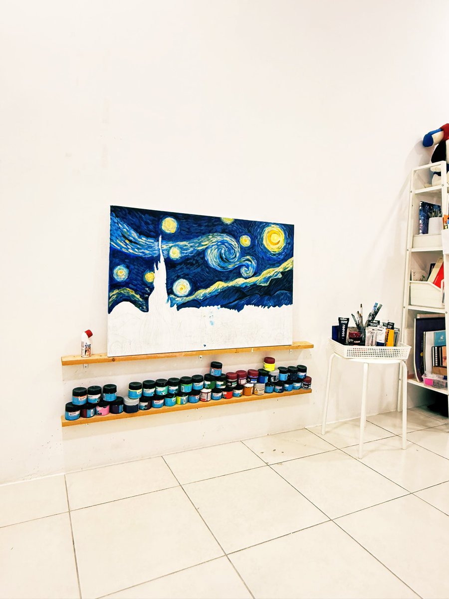 snowy1809's tweet image. I have 3 days to finish this. And I am overwhelmed and overstimulated 🥲🥲 
Who else finds Van Gogh’s Starry Night endlessly fascinating? #starrynight #visualart
