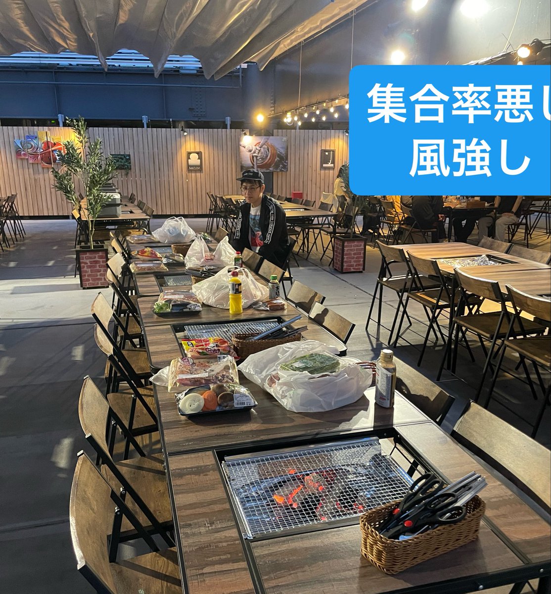 ARAI52SE's tweet photo. 18時半なったのに
1人しか来てない！ https://t.co/C1r3RhDIHx
