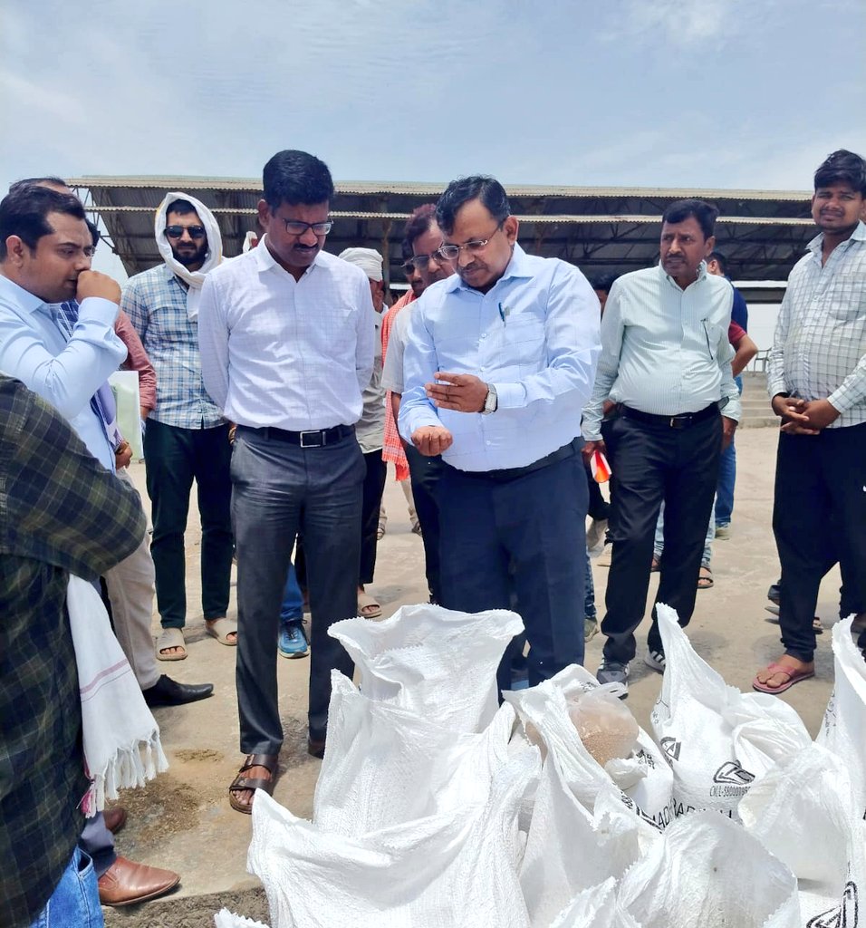 Collector Satna tweet media