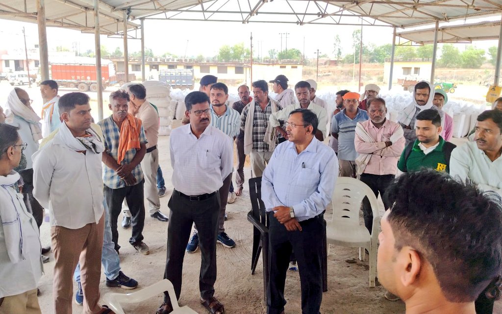 Collector Satna tweet media