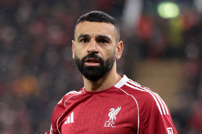 GravenberchA's tweet image. 🚨Bruno Fernandes: "Mo Salah is one of the best goalscorers in the Premier League, okay he had a spell where he couldn't score... 

And what? You are going to tell me that he has no quality anymore?! No... No..." 

[@TouchlineX] #LFC #Liverpool #MUFC