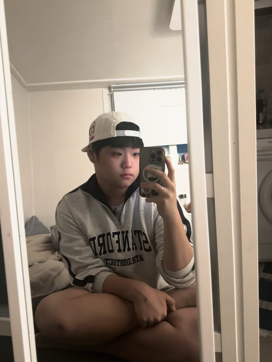 밈 tweet media