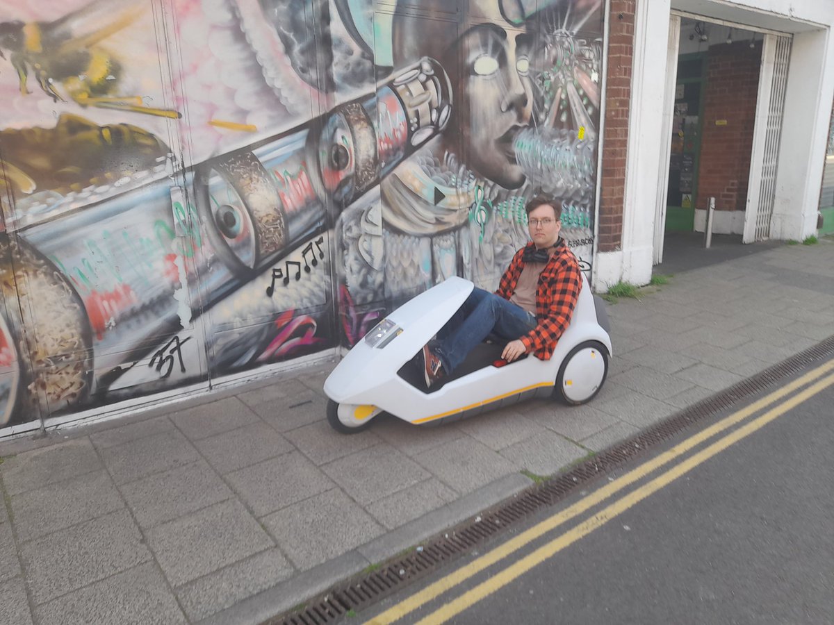 radfordred's tweet image. Spotted Sinclair C5 Sneinton Market #Nottingham #BlastFromThePast #80s