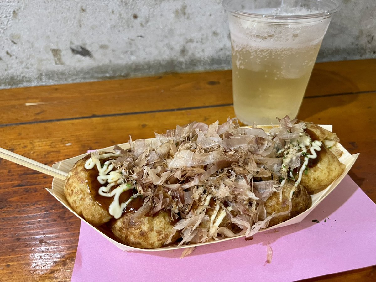 tenseitks's tweet photo. わなか来れた〜🐙
こりゃうまいね！ https://t.co/bOlxMNHZn7