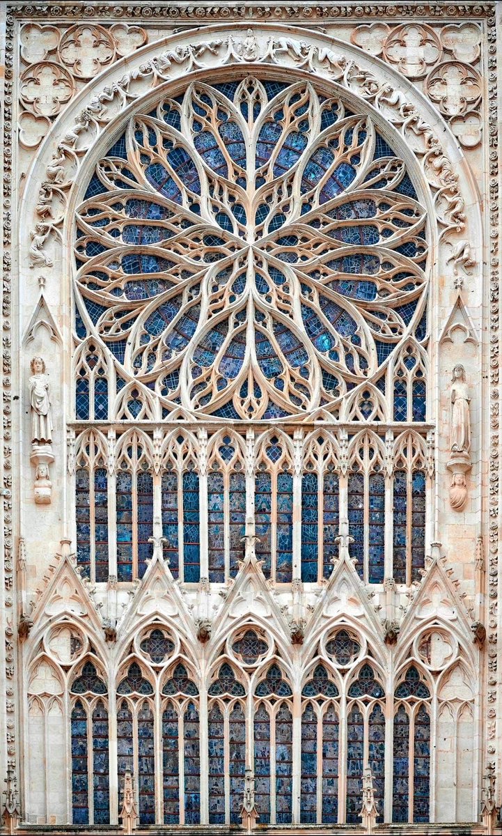 Spires Domes Pillars tweet media