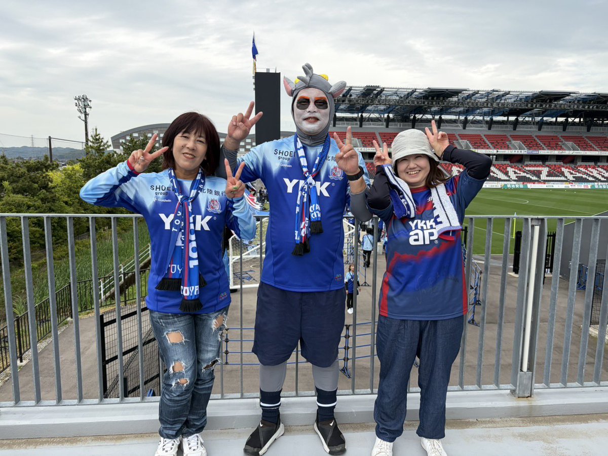 グミテウォン tweet media